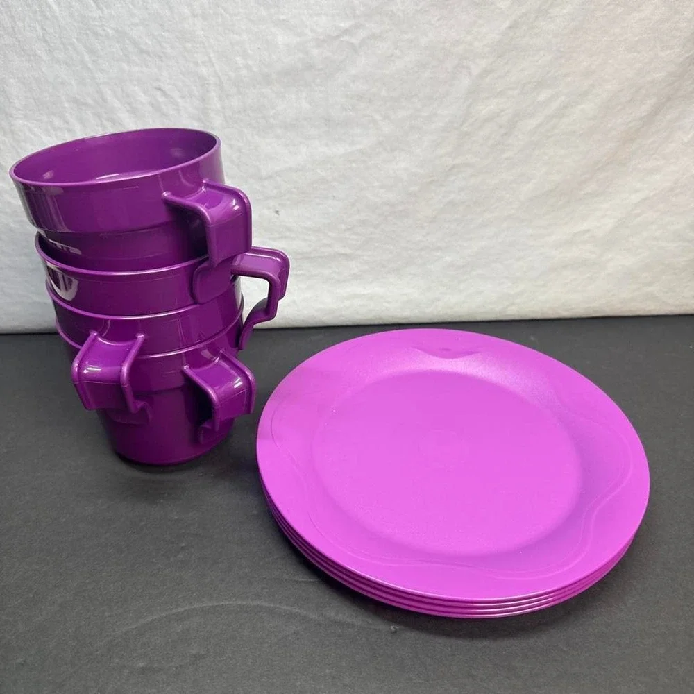 Tupperware Set of 4 Dessert Plates & Set of 4 Aloha 12 oz Mugs Purple New